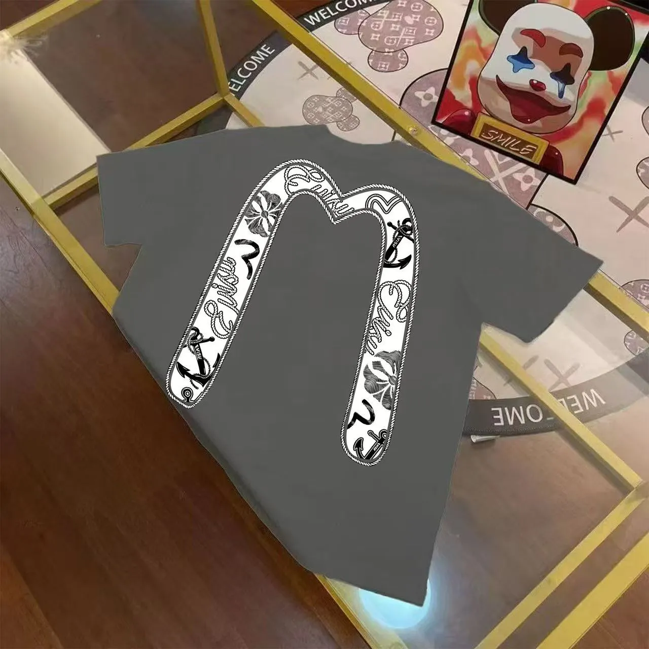 EVISU 2025 M T Sizes S-XXL 5 Black White Size S M L XL XXL S 44 108 68 100-120 M 46 114 70 120-140 L 48 116 72 140-160 XL 50 120 74 160-180 XXL 52 124 76 180